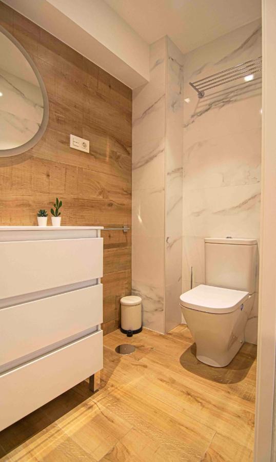 Apartamentos Leonor Málaga Eksteriør bilde