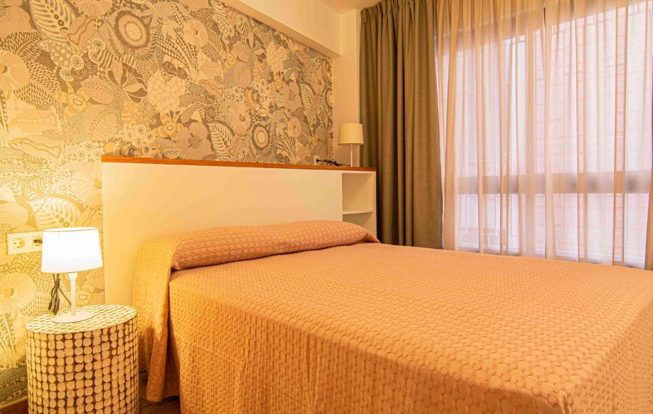Apartamentos Leonor Málaga Eksteriør bilde