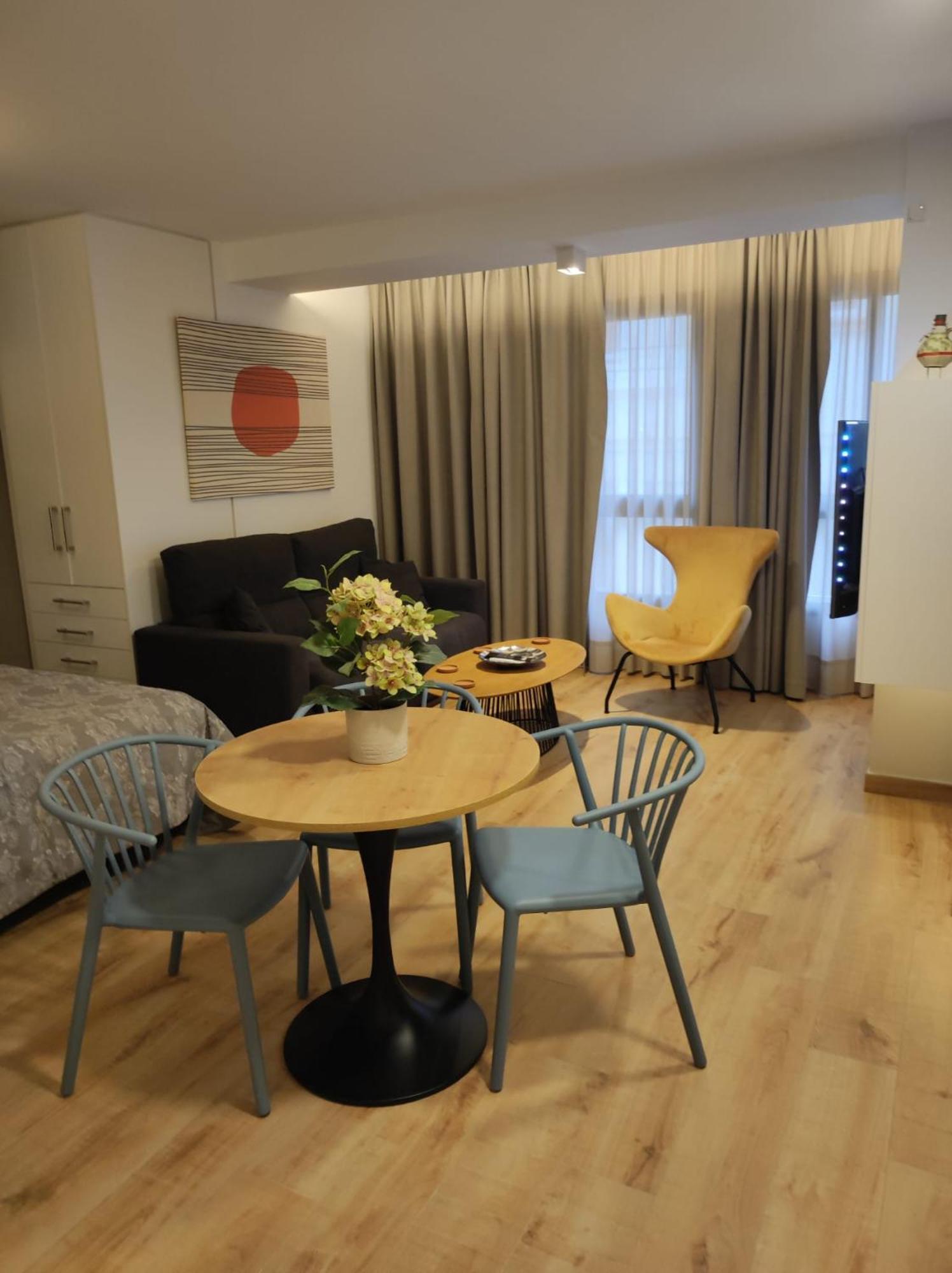 Apartamentos Leonor Málaga Eksteriør bilde